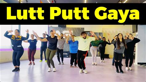 Lutt Putt Gaya Bollywood Dance Workout For Beginners Zumba Dance Fitness Dance With Rahul