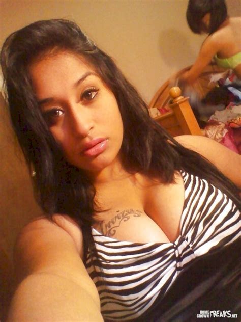 1 Sexy Indian 17 Shesfreaky