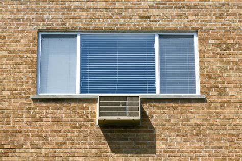 They are comprised of 2 lites, an upper fixed lite and a lower movable lite called a like most windows, single hung units can be joined in any direction to fill large areas of desired glazing. Can You Use A Window AC Unit Inside The House? (What To Know)