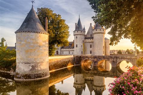 How To Explore Frances Beautiful Loire Region Car Free The Independent