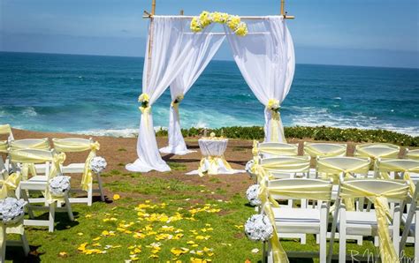 Dream weddings on florida beaches in destin, fl and emerald coast destinations. Beach Weddings in San Diego. Call (619) 479-4000