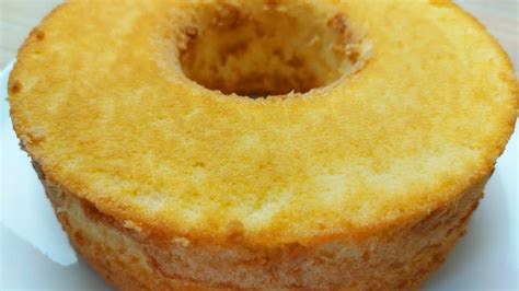 O bolo de MAIZENA mais fácil e fofinho bolo caseiro sem farinha de