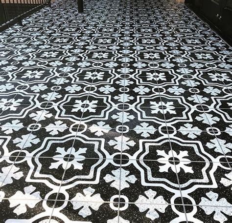 Encaustic Tiles Encaustic Tile Tile Patterns Italian Tiles