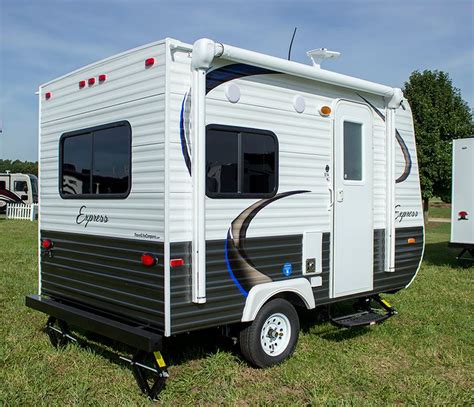 Express E14 By Travel Lite Rv Small Travel Trailers Airstream Bambi