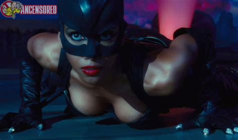 Halle Berry Desnuda En Catwoman