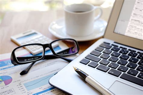 昏き宮殿の死者の王（唐崎(漫画) / 槻影(原作) / メロントマリ(キャラクター原案)）が無料で読める!病に苦しみ、命を落とした少年・エンドは死霊魔術師【ネクロマンサー】の力により、最下級アンデッドとなる。 生前より自由な肉体を手に入れた. 亡くなった父名義で固定資産税の納税通知書が届きました ...