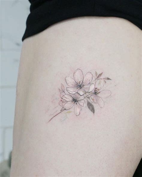 Cute Flower Tattoos For Women 2019 Tattoos For Women Flowers Dainty Flower Tattoos Realistic