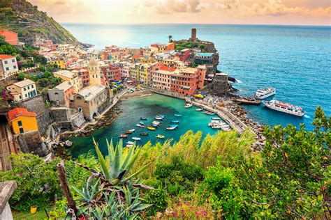 In the future, i will recommend beautifuliguria to all my contacts visiting that area of italy. PORTOFINO E CINQUE TERRE | Portofino, Liguria | DLT Viaggi