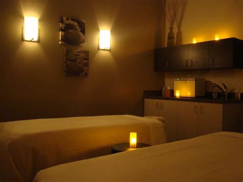 Hand And Stone Massage And Facial Spa 31 Reviews Massage 16615