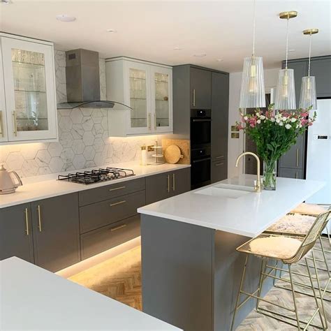 Kitchen Designs In Grey And White - modular kitchen designs grey and white