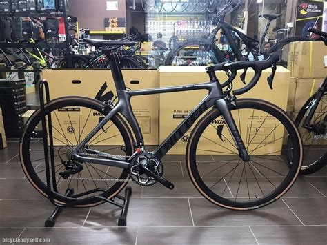 Browse through the vast range of road bike twitter perfect for casual rides and racing on alibaba.com. Twitter Thunder Carbon Road Bike ( 2 Units Only !!!)