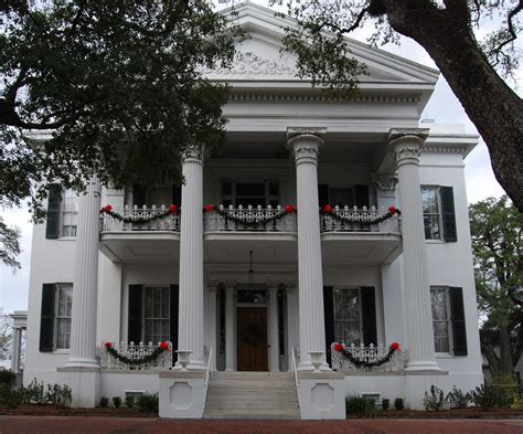 The Details Sponsored By Visit Natchez Christmas Carols And Champagne