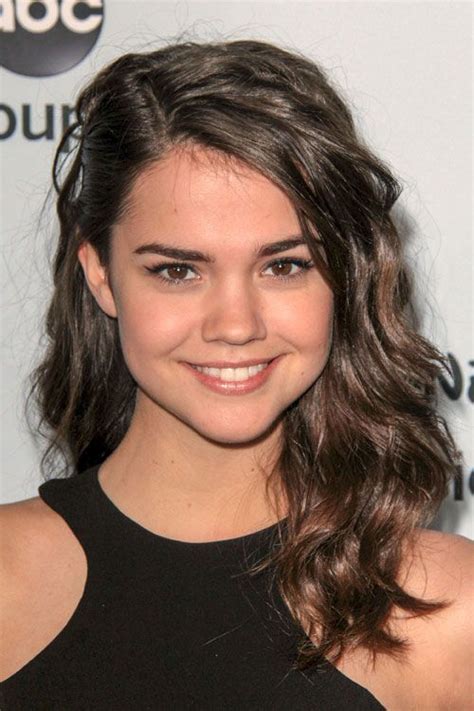 Maia Mitchells Hairstyles And Hair Colors Steal Her Style Page 2 Maia Mitchell Hair Maia