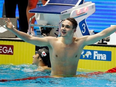 Kristof broke the world record for the 200m fly at the world championship. 19-year-old Kristof Milak breaks Michael Phelps' 200m fly ...