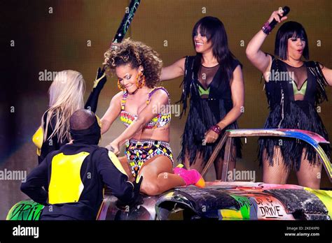 rihanna live in in concert in het gelredome loud tour netherlands arnhem 2017 vvbvanbree