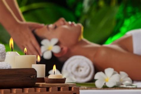 aromatherapy massage in dubai spa therapies at home book your session now
