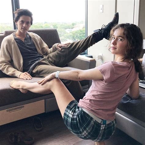 Five Feet Apart Cs F O U R Cole Sprouse Romance Movies Best Actors And Actresses