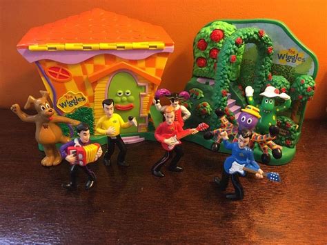 The Wiggles 8 Figures Toys Plus Wiggles House And Dorothys Garden