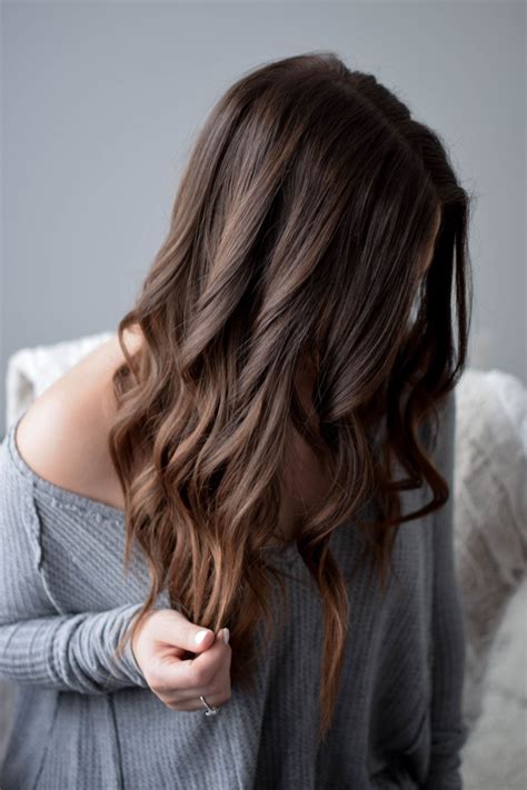 2022 Popular Everyday Loose Wavy Curls For Long Hairstyles