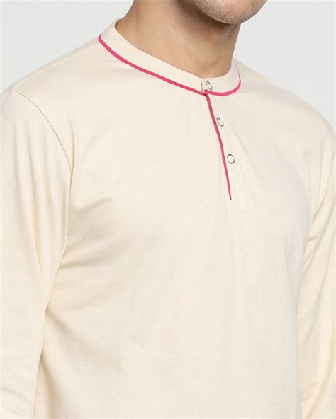 Buy Men S Peppy Pink Henley T Shirt For Men Multicolor Online At Bewakoof