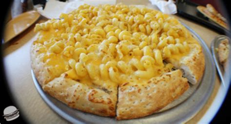 Macaroni And Cheese Pizza From Cicis Damn That Looks Good