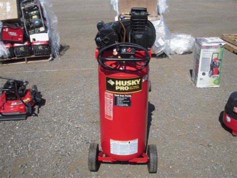 Husky Pro 30 Gallon Upright Compressor