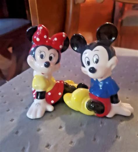 Disney Mickey And Minnie Mouse Porcelain Figures Set Of 2 9 99 Picclick