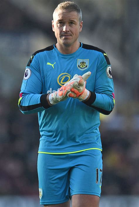 Взгляни на мир глазами робинзона! Paul Robinson Exclusive: Burnley ace reveals all about ...