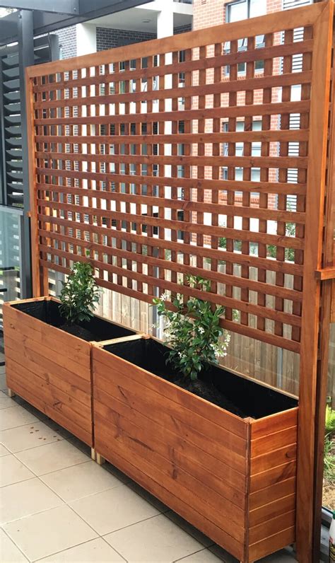 33 Beautiful Built In Planter Ideas To Upgrade Your Outdoor Space
