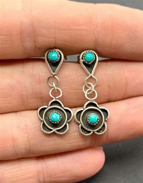 Vintage Zuni Sterling Silver Turquoise Petit Point Flower Dangle
