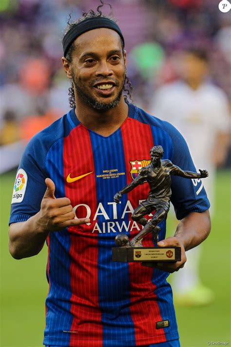 Ronaldinho Ronaldinho Psg Joueurs De Foot Football Mondial