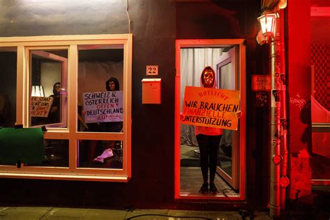 Hamburg Prostituierte Fordern Wiedereröffnung Von Bordellen In Corona