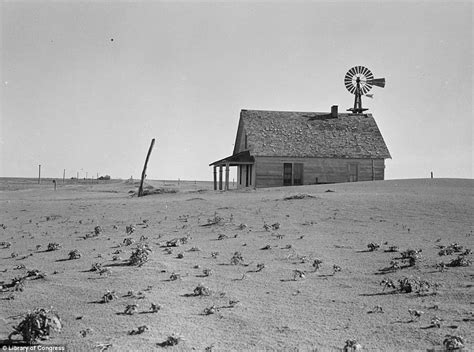 Rare Images Reveal The Dust Bowl Farmers Of The Great Depression
