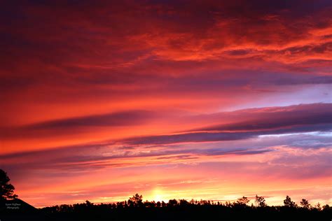 Beautiful Sunrise Fan Photofridayblack Hills And Badlands South Dakota