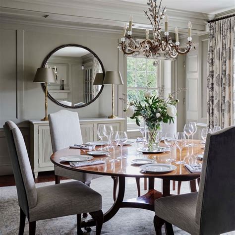 Just look at the difference in the image below between full light and shadow. Sims Hilditch on Instagram: "Farrow and Ball's Hardwick ...