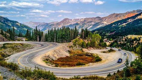 Top Scenic Roads To Drive In The United States