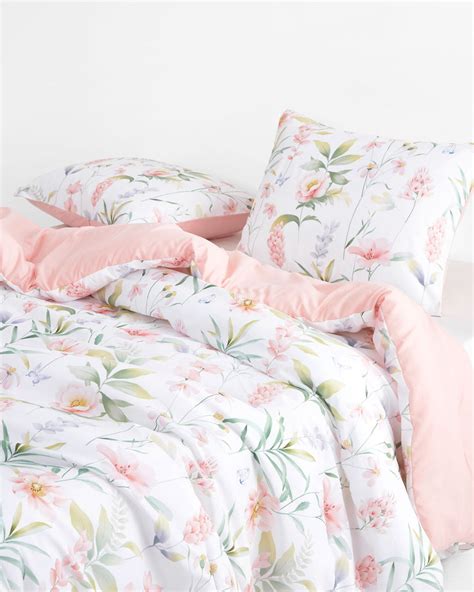 Pink Floral Microfiber Comforter Set Wake In Cloud