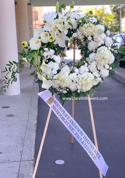 Sympathy Wreath 02 In San Gabriel Ca Dannhi Flowers