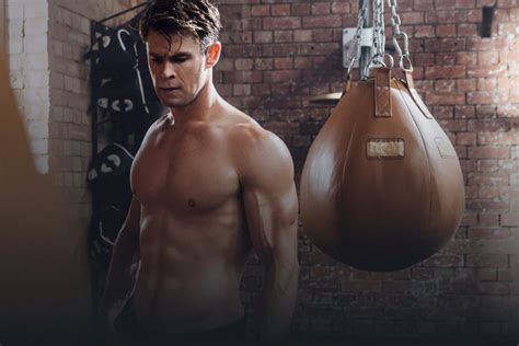 He says in the video. Chris Hemsworth's Latest Tweets - NewsZoom