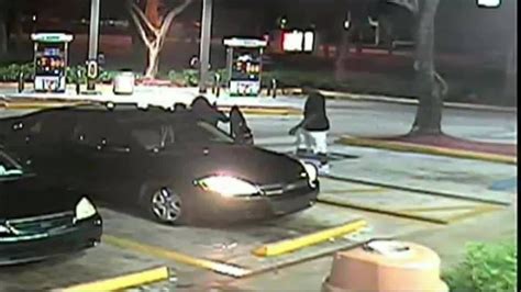Surveillance Video Captures Armed Carjacking In Plantation Youtube