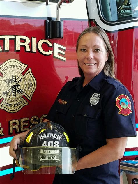 Beatrices First And Only Female Firefighter Retires