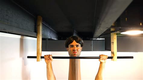 Man With The Longest Neck In The World Breaks Pull Up World Record