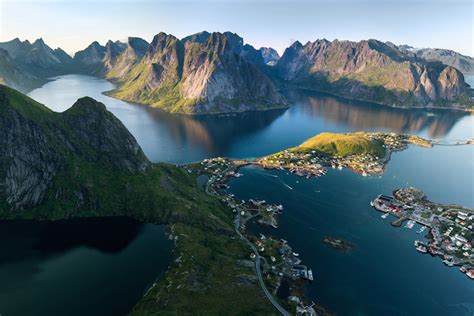 Discover The Beauty Of The Lofoten Islands In Norway Photos Touropia