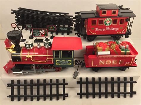 Lionel Christmas Holiday Train Set G Gauge Powerful Locomotive Feet