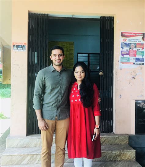 Shares his opinions market expert porinju veliyath remains very bullish on the fundamentals of the market. Porinju Veliyath on Twitter: "My son, @sunnyporinju just ...