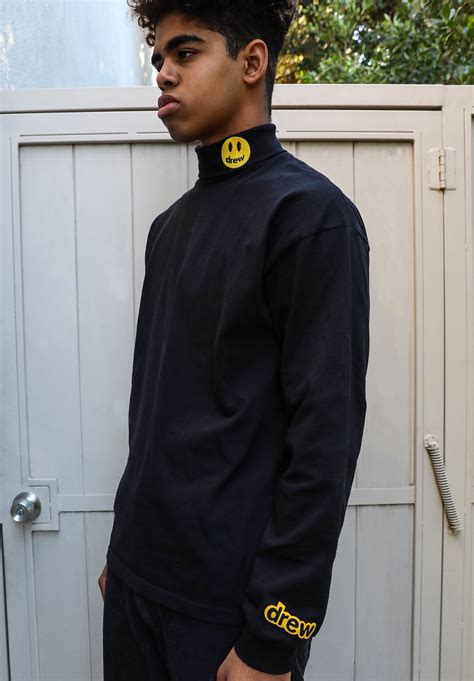 Kaos drew house justin bieber smiley logo lazada indonesia. MANIFESTO - WHEN EVERY DAY IS A LAZY DAY: Drew House by ...