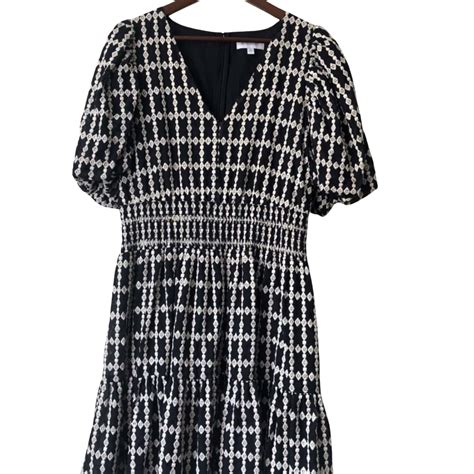 Witchery Women’s Size 16 puff sleeve embroidered dress blk/wht