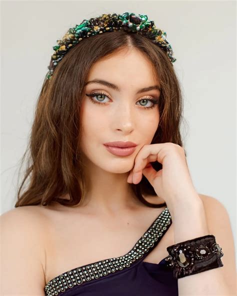 В Ярославле выбрали победительниц сразу трех конкурсов красоты Корона