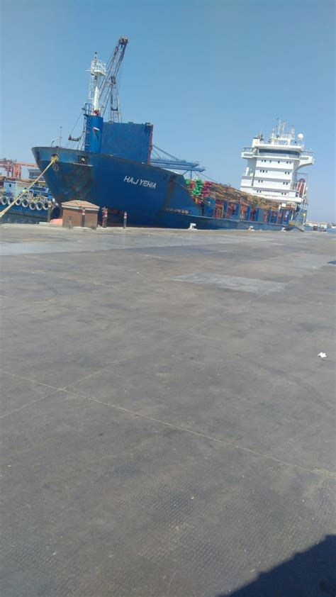 صور ميناء الإسكندرية يستقبل 91 ألف طن بضائع استراتيجية مبتدا