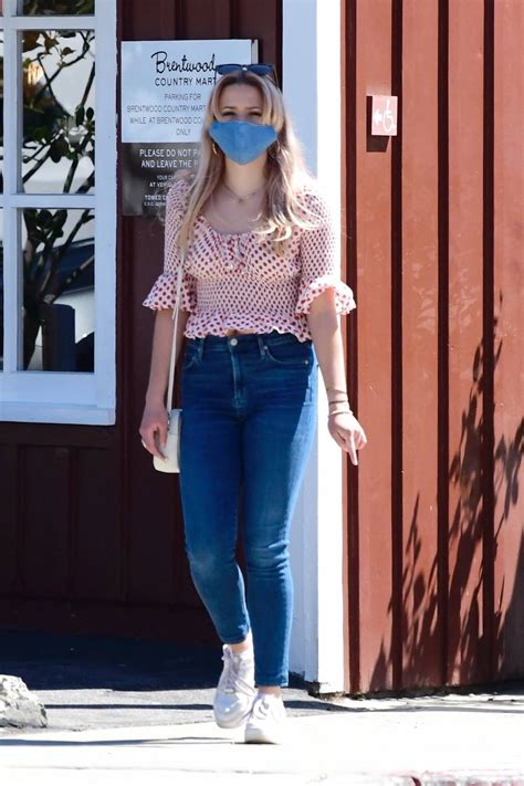 Ava Phillippe In Denim Visit Brentwood Country Mart 03 Gotceleb